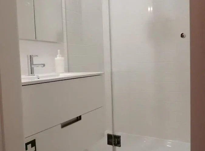 Apartment Traveler *